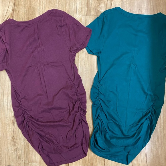 Isabel Maternity Short Sleeve Crew Neck Maternity T-Shirt Bundle Size S, Shirred - Picture 2 of 7